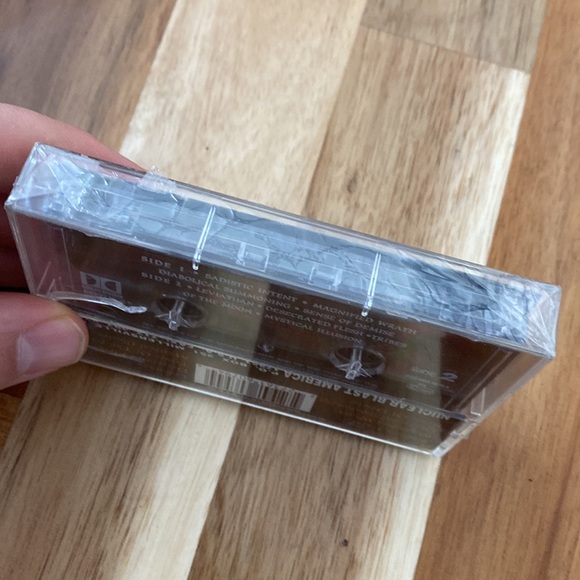 SINISTER - Diabolical Summoning 1993 Cassette (Collectible) Nuclear Blast - Picture 5 of 6